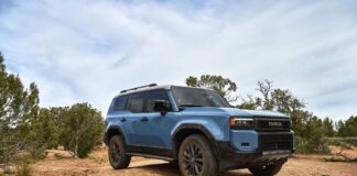 Los 5 autos que fueron diseñados para resistir temperaturas extremas y cualquier obstáculo que se atreva a interponerse