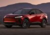 El Toyota C-HR del 2026 le da un toque deportivo y elegante al SUV eléctrico compacto