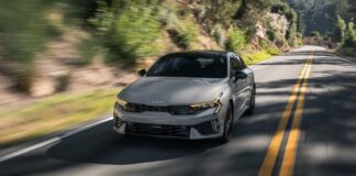 ¿Cuáles son los 5 sedanes del 2026 con mejor relación precio-equipamiento por debajo de $30,000?